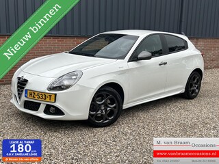 Alfa Romeo Giulietta 1.4 T Sprint Navigatie/Pdc/Ecc/Zwarte hemel/Org-NL!!