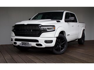 Dodge Ram 1500 5.7 V8 4x4 Crew Cab Limited Dominator | Luchtvering| Pano | Fenders | 360 Camera |