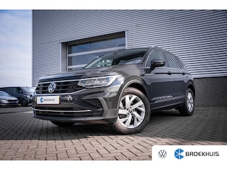 Volkswagen Tiguan 1.5 TSI 150PK DSG Life | Cruise control adaptief met Stop&Go | Trekhaak afneembaar | Voorstoelen verwarmd
