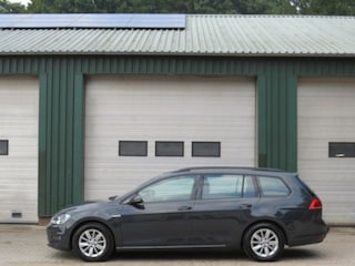 Volkswagen Golf 1.0 TSI Trendline