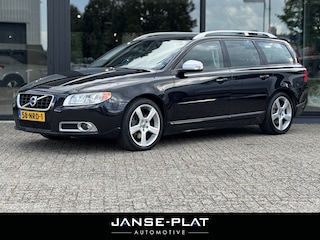 Volvo V70 2.0T R-Edition | Afn. Trekhaak | Stoelverwarming | Xenon | Complete historie aanwezig |