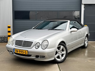 Mercedes-Benz CLK Cabrio 230 K. Avantgarde CRUISE / CLIMA / LEDER