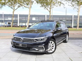 Volkswagen Passat Variant GTE 1.4 TSI PHEV 218PK | Panodak | 360° | Virtual | Keyless | IQ Light Matrix LED | Trekhaak | Elektrische kofferklep |