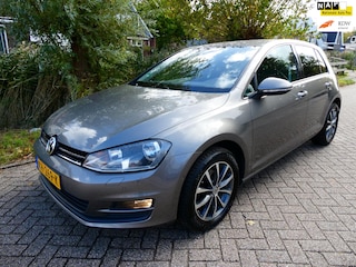 Volkswagen Golf 1.2 TSI 110pk 5-deurs Clima Cruise Navi PDC Camera