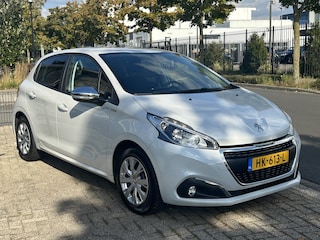 Peugeot 208 1.2 PureTech Urban Soul Wit metallic