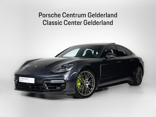 Porsche Panamera 4 E-Hybrid Platinum Edition
