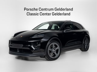 Porsche Macan 4