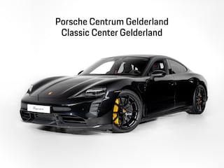 Porsche Taycan GTS