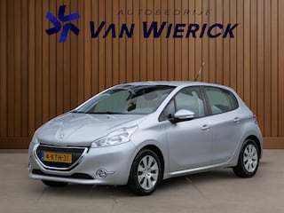 Peugeot 208 1.2 VTi Envy 82PK | Trekhaak | Cruise | Navi | Clima