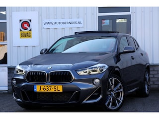 BMW X2 M35i 306PK High Executive Edition Aut.*NL-Auto*Perfect BMW Onderh.*M-Sport/M Pakket/Pano/H&K/Sfeer/Apple Carplay-Android/Sportstoelen/Stoelverw./Stuurverw./Memorie/Camera/Parkeersens.V+A/20 inch LM*