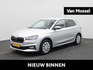 Skoda Fabia 1.0 TSI Selection AUTOMAAT |  Virtual Cockpit | Airco | Parkeersensoren | Apple carplay & Android auto | Keyless start | Lane Assist |