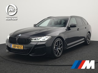 BMW 5-serie Touring 530e M Sport Plug In Hybrid 293pk Dealer O.H PHEV | Sfeerverlichting | Lederen Sportstoelen Verwarmd | Apple Carplay | Cruise Control | Camera | Blis | Navigatie | DAB |