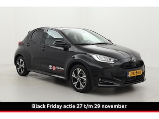 Toyota Yaris 1.5 Hybrid 115 Dynamic | Navigatie | Dodehoek detectie | Parkeersensoren voor/achter | Stoel-/stuurverwarming | Adaptive Cruise | Clima | Keyless | Camera | 16 inch