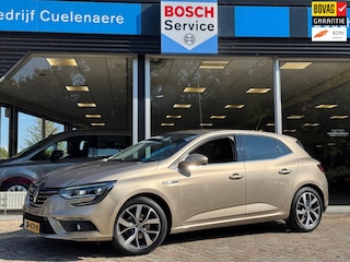 Renault Mégane TCe 130 Intens Trekhaak / Groot navi / Full LED / Clima / LM 17''