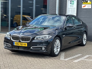 BMW 520i Luxury Edition/NAVI/CAMERA/LEDER/NETTE STAAT!!
