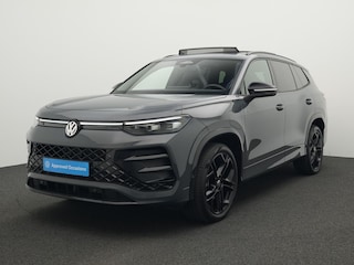 Volkswagen Tayron 1.5 eHybrid 204 pk DSG R-Line Edition | Panoramadak | Trekhaak | Harman/Kardon sound | Head-up display | Black Style | 20 inch