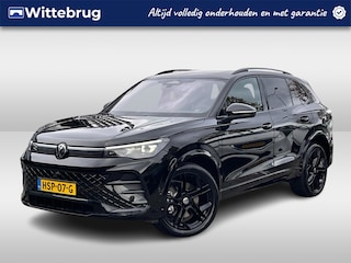 Volkswagen Tiguan 1.5 eHybrid R-Line Edition / 272pk / Black Style / Trekhaak / 20'' LMV