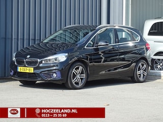 BMW 2-serie Tourer 218i Executive | Stoelverwarming | Navi | Bluetooth | 17"