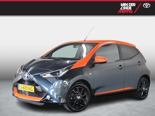 Toyota Aygo 1.0 VVT-i x-JBL Airco Camera Apple Carplay