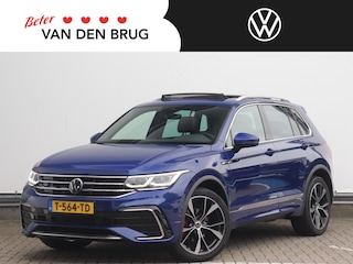 Volkswagen Tiguan 1.5 TSI R-Line Business | Panoramadak | Trekhaak wegklapbaar | Matrix LED | Achteruitrijcamera | Dodehoekdetectie | NL-auto |