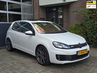 Volkswagen Golf 2.0 GTI Edition |Milltek |DSG |Led |Leer