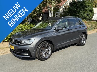 Volkswagen Tiguan 2.0 TSI 4Motion R-Line 180PK DSG•Pano•Trekhaak
