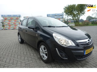 Opel Corsa 1.2-16V Design Edition - let op bijna 2014 - lm velgen - cruise control -mistlampen