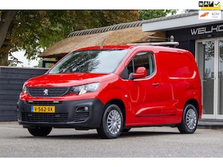 Peugeot Partner 1.6 BlueHDI Premium 1e Eigenaar I Trekhaak I Led zwaailampbalk I Led knippers I Airco I Cruise I CarPlay I Android