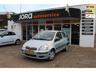 Toyota Yaris 1.0 VVT-i Idols