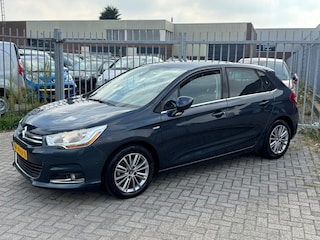 Citroën C4 1.6 VTi Exclusive 120PK 5 deurs! Airco l Cruise l Massage l Stoelverwarming l PDC! NL AUTO NAP l Dealer OH l TOPSTAAT