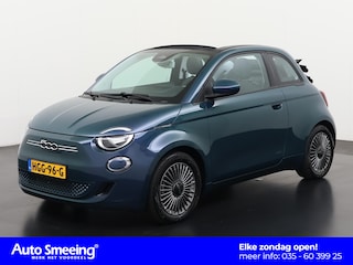 Fiat 500 Cabrio La Prima 42 kWh | Navigatie | Apple Carplay | Parkeersensor | Zondag Open!