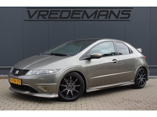 Honda Civic 1.8 Comfort LEDER/NAVI/PANO/STOELVERW.