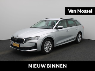 Skoda Octavia Combi 1.5 TSI MHEV Business Edition 115 PK | Automaat | Navigatie | Lichtmetalen Velgen | Climate Control | Achteruitrijcamera | Parkeersensoren | Trekhaak | LED | Cruise Control | Virtual Cockpit | Apple Carplay & Android auto | Keyless | Elektrische Achterklep |