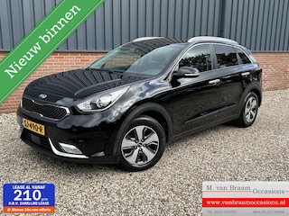 Kia Niro 1.6 GDi Hybrid Schuifdak/Trekhaak/Navi/Pr-Glass