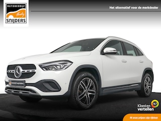 Mercedes-Benz GLA 250 e Business Solution Luxury Limited | Trekhaak | Navi | Xenon/LED | Ambilight - RIJKLAAR