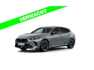 BMW M135 xDrive M-Sport Pro - Pano - Harman Kardon - Driving Ass Plus