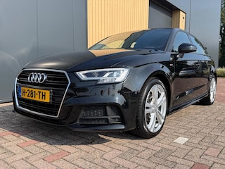 Audi A3 Sportback 1.5 TFSI 150pk CoD ultra S tronic S Line Edition | Trekhaak | Carplay | Stoel/Stuurverwarming | Cruise | Drive Select |