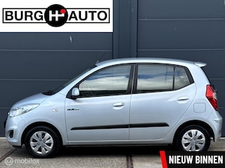 Hyundai i10 1.0 i-Drive Cool 5 deurs - AIRCO - EL. RAMEN - CPV - STUURBEKRACHTIGING - RADIO/CD - NAP - NL AUTO - APK T/M 12-04-2026 -