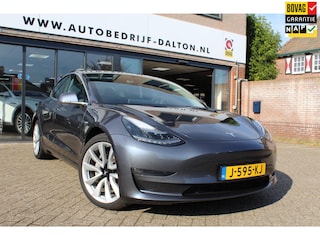 Tesla Model 3 Long Range AWD 75 kWh TREKHAAK / 19 "LMV / 1e EIG / AUTOPILOT/ LEER / PANODAK / INCL. BTW