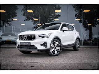 Volvo XC40 1.5 T4 Recharge Plus Bright ** Leder ** Camera ** Trekhaak ** Memory Seats