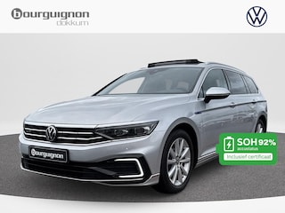 Volkswagen Passat Variant 1.4 TSI PHEV GTE | Pano Dak | Leder | Trekhaak
