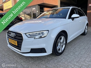 Audi A3 Sportback 1.5 TFSI CoD NAVI*CLIMA*PDC*CRUISE*