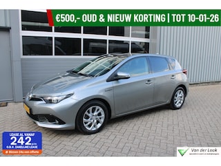 Toyota Auris 1.8 Hybrid Trend NL Auto | 1e Eigenaar | Panoramadak | Navigatie.