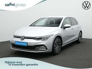 Volkswagen Golf 1.0 eTSI 110 pk DSG Life | Stuur-/stoelverwarming | Achteruitrijcamera | Navigatie | Adaptive Cruise
