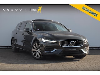 Volvo V60 T6 340PK Automaat Recharge AWD Inscription Trekhaak / Adaptieve cruise control /BLIS / Parkeersensoren met camera / Stoel - en stuurwielverwarming / Elektrische stoelen met geheugen / Getint glas / Apple carplay / Keyless entry / Elektrische achterklep