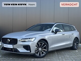 Volvo V60 2.0 T6 Plug-in hybrid AWD Plus Dark Adaptive Cruise Control / BLIS / 360 camera / Electr. stoelverstelling / Stoel-, stuur-, voorruit verwarming / Keyless drive / Trekhaak