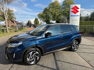Suzuki Vitara 1.4 Boosterjet Style Smart Hybrid BJ 2025 // 1500 kilo trekgewicht // Nieuwstaat // Snel te rijden // Rijklaarprijs!