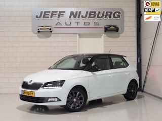 Skoda Fabia 1.2 TSI Style Trekhaak Bluetooth Parkeersensoren Airco Cruise-control DAB+, van 2e eigenaar in zeer nette staat !