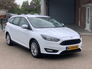 Ford Focus 1.0 EDITION 125 PK  AIRCO L.M.VELGEN CAR PLAY IN NIEUWSTAAT