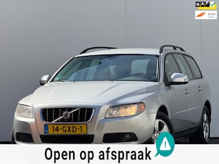 Volvo V70 2.4D Momentum | 2008 | Automaat | Trekhaak |